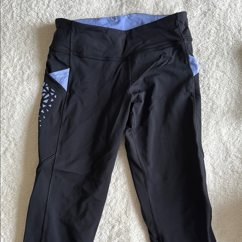 Ivivva capris with stylish pockets